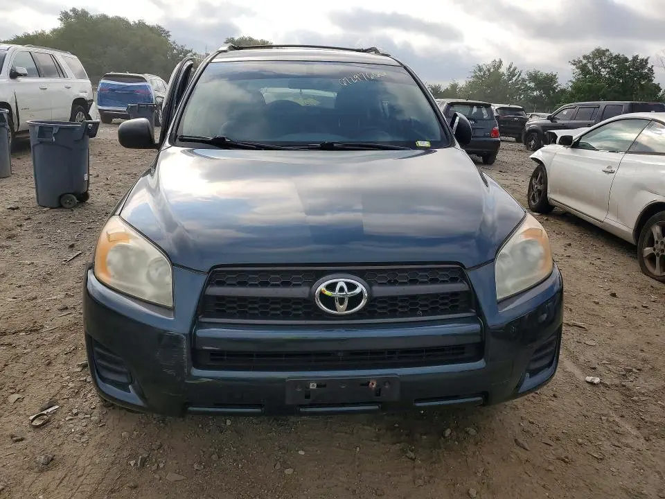 2011 TOYOTA RAV4 BASE  