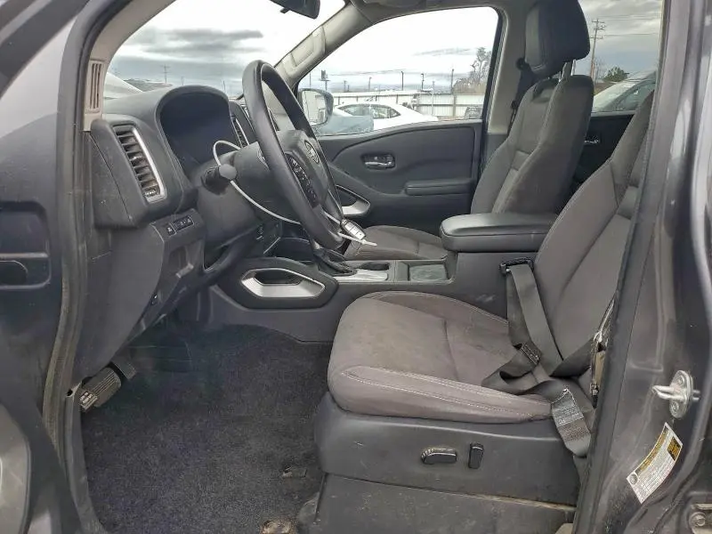 2022 NISSAN FRONTIER S  