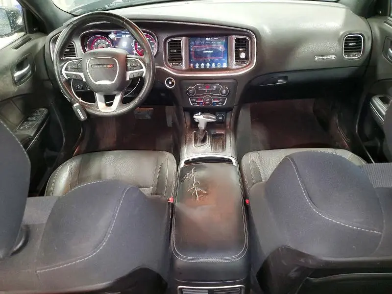 2017 DODGE CHARGER SXT  