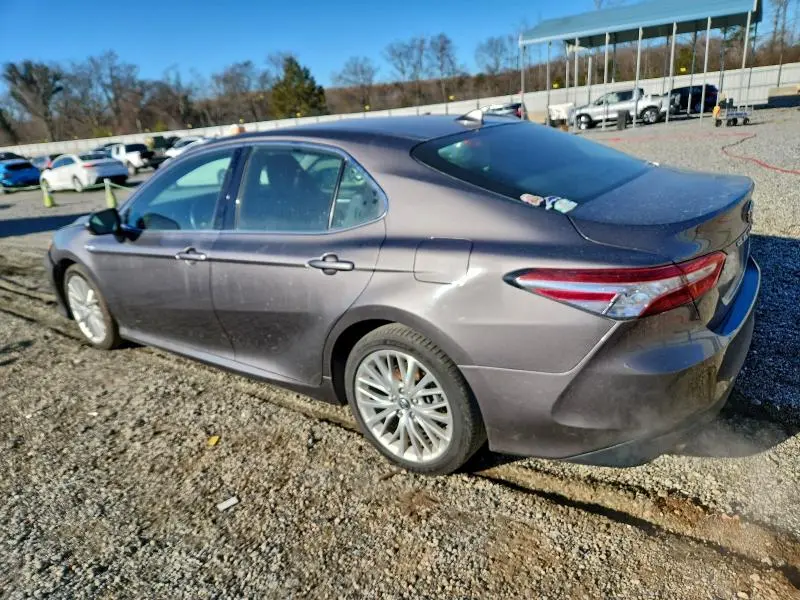 2018 TOYOTA CAMRY HYBRID  