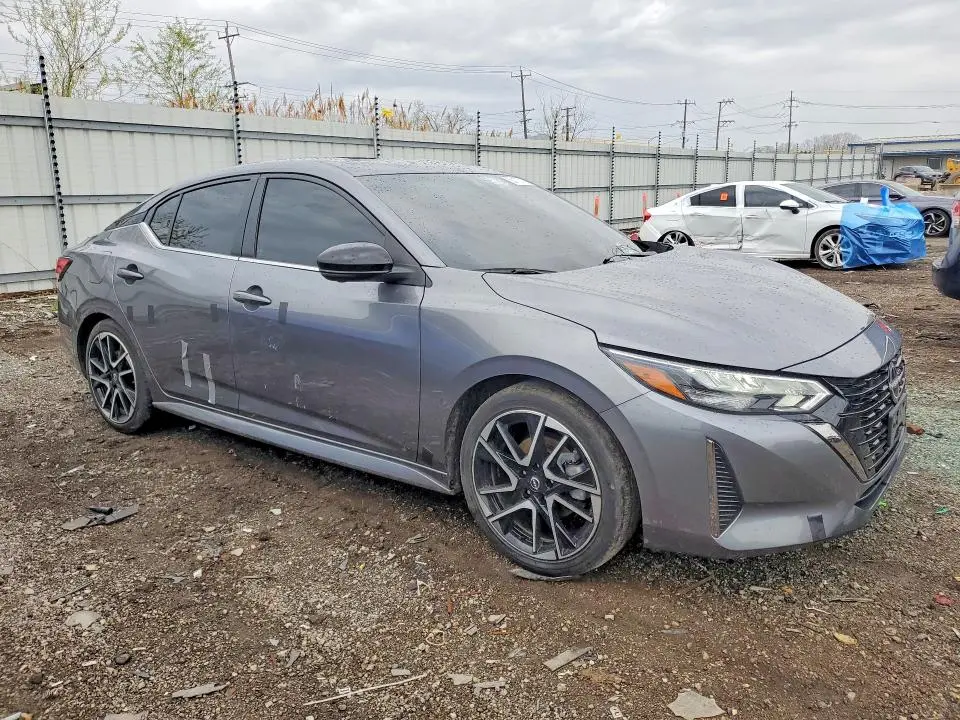 2024 NISSAN SENTRA SR  