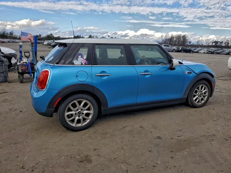 2018 MINI COOPER   