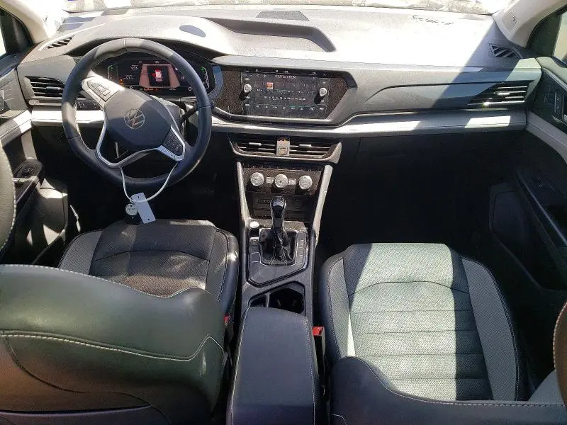 2022 VOLKSWAGEN TAOS SEL  