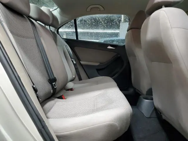 2013 VOLKSWAGEN JETTA BASE  