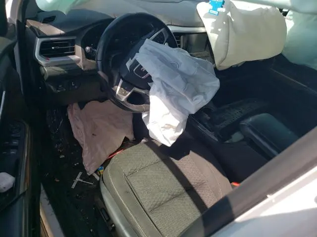 2017 GMC ACADIA SLE  