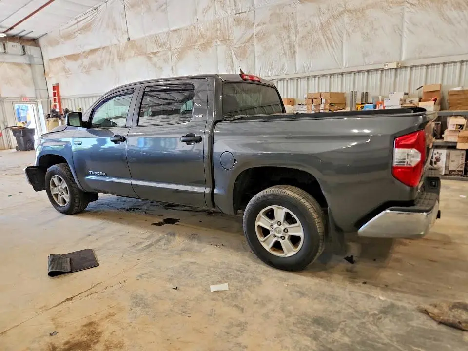 2016 TOYOTA TUNDRA SR5  