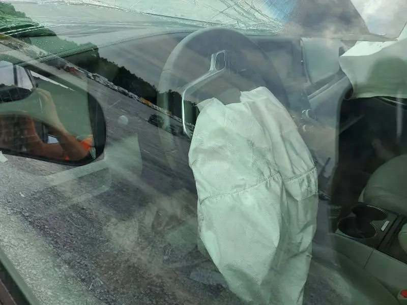2015 TOYOTA SIENNA XLE 8-PASSENGER  