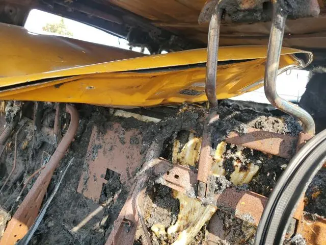 2017 TOYOTA RAV4 HV LE  