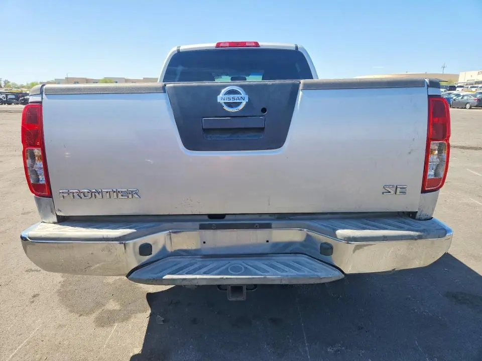 2010 NISSAN FRONTIER SE V6  
