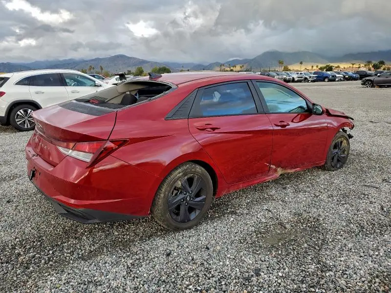 2021 HYUNDAI ELANTRA SEL  