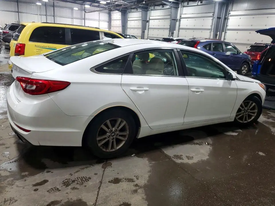 2016 HYUNDAI SONATA SE  