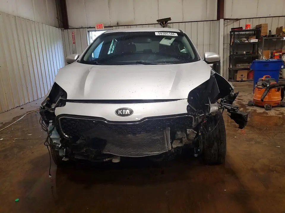 2017 KIA SPORTAGE LX  