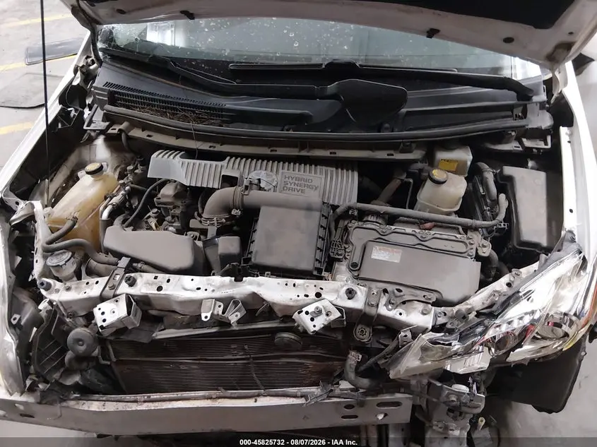 2013 TOYOTA PRIUS FOUR