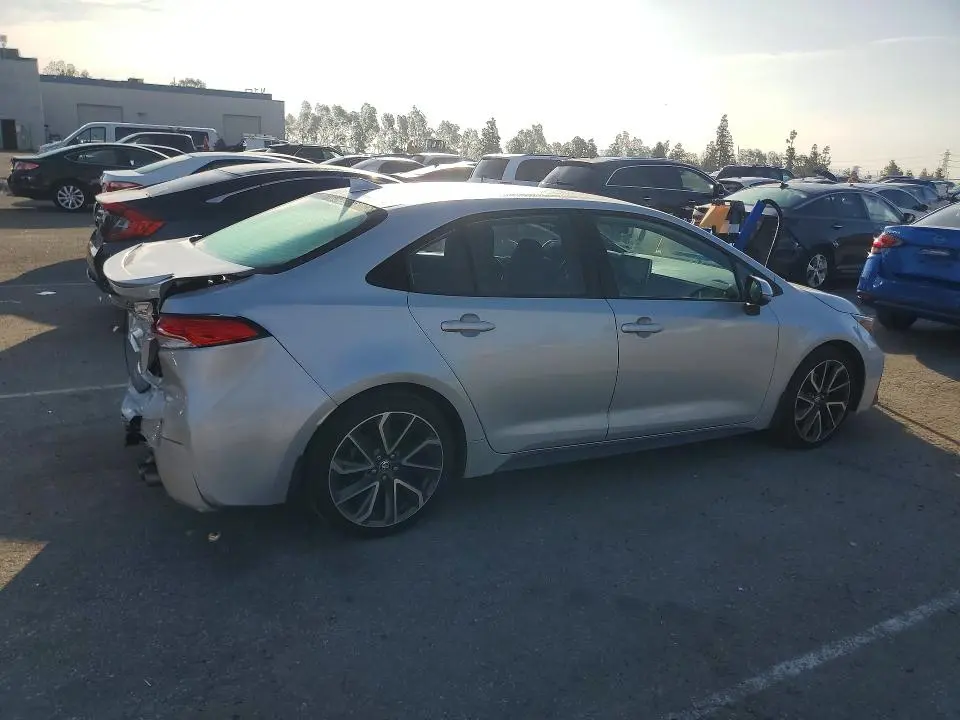2020 TOYOTA COROLLA SE  
