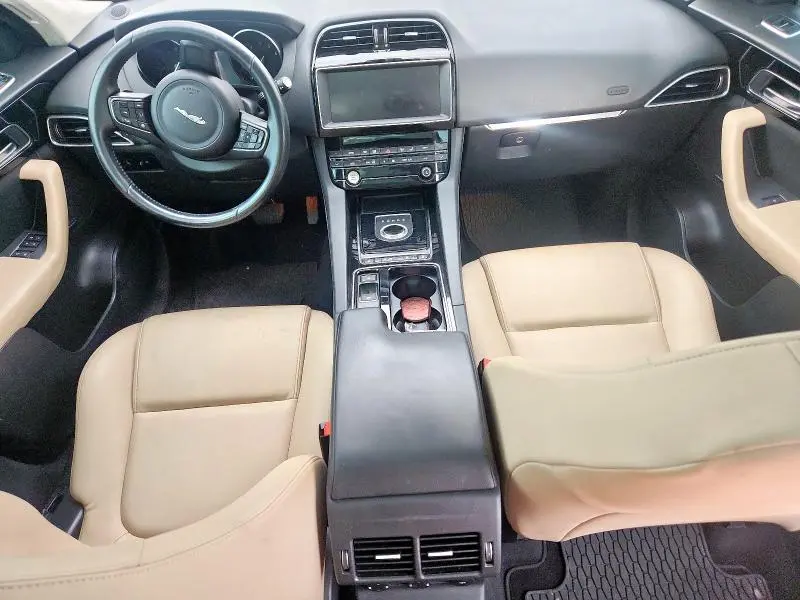 2020 JAGUAR F-PACE PREMIUM  