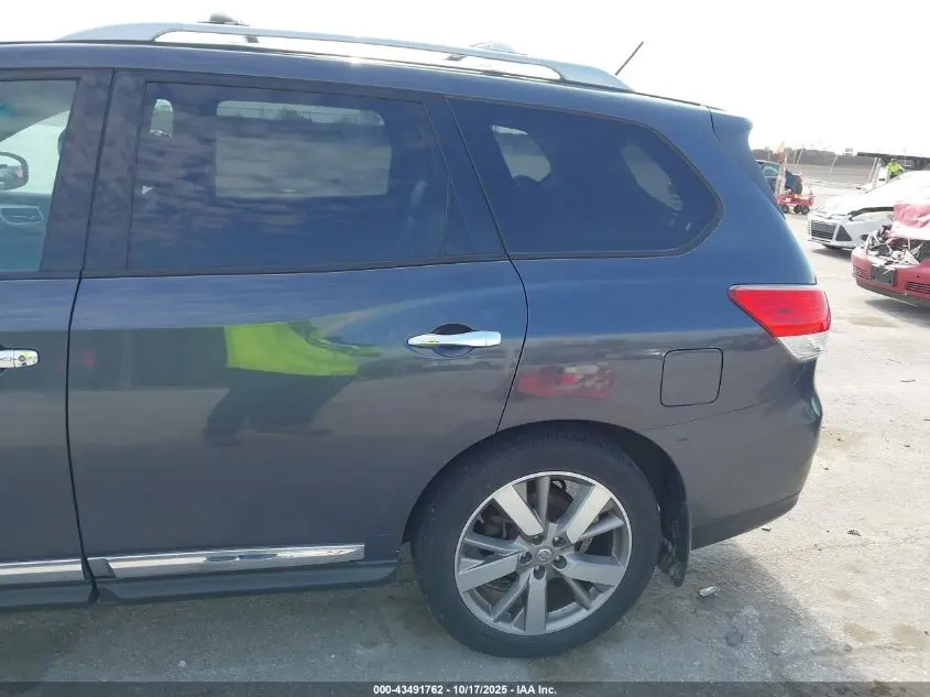 2013 NISSAN PATHFINDER PLATINUM