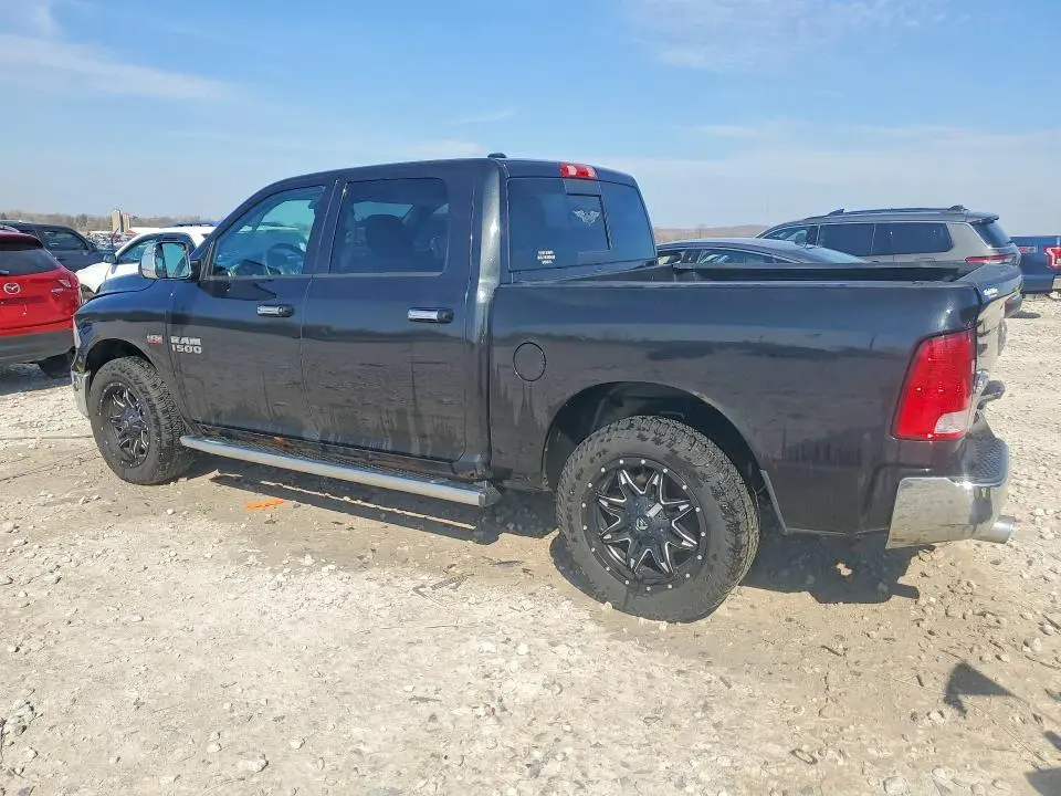 2015 RAM 1500 SLT  