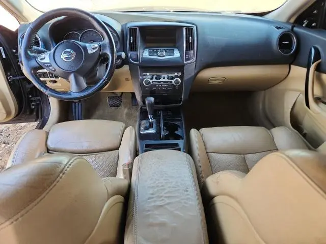 2010 NISSAN MAXIMA S