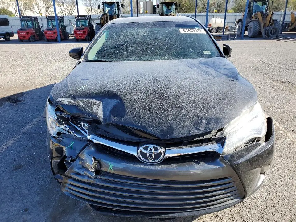 2016 TOYOTA CAMRY XLE  