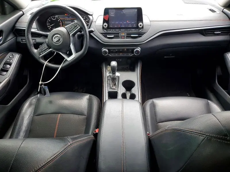 2020 NISSAN ALTIMA SR  