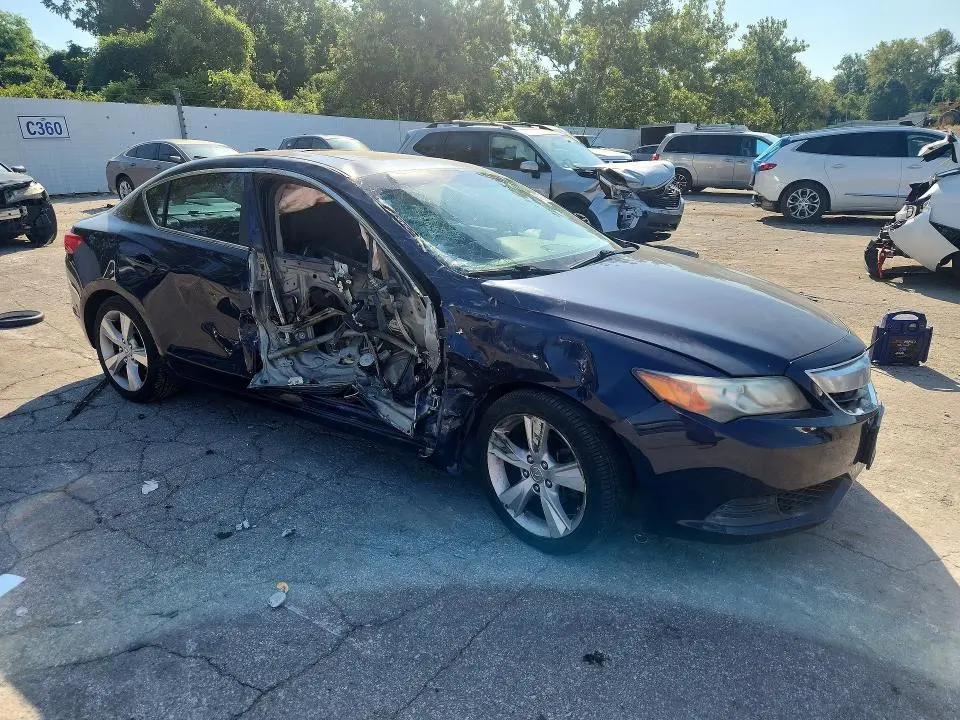 2015 ACURA ILX 20  