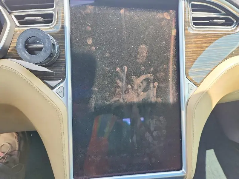 2015 TESLA MODEL S   