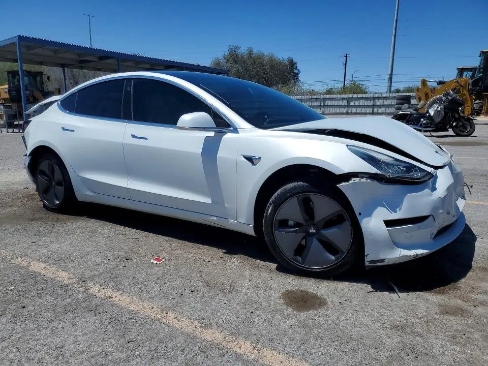 2019 TESLA MODEL 3   