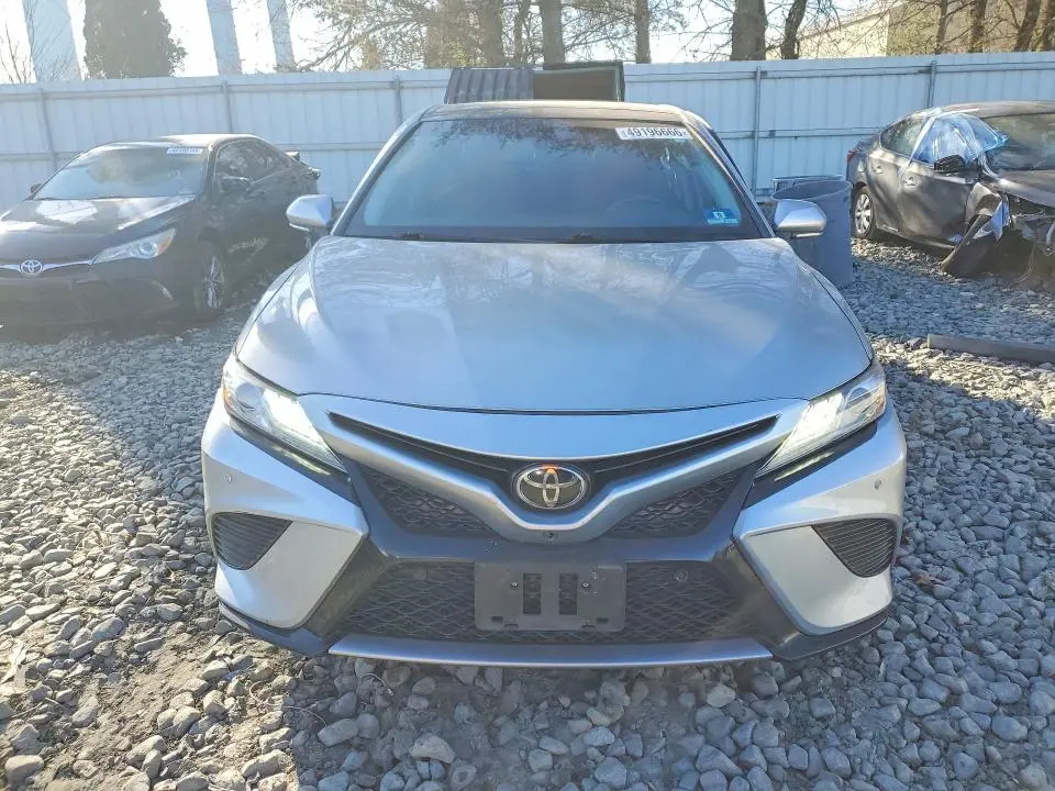 2018 TOYOTA CAMRY XSE  