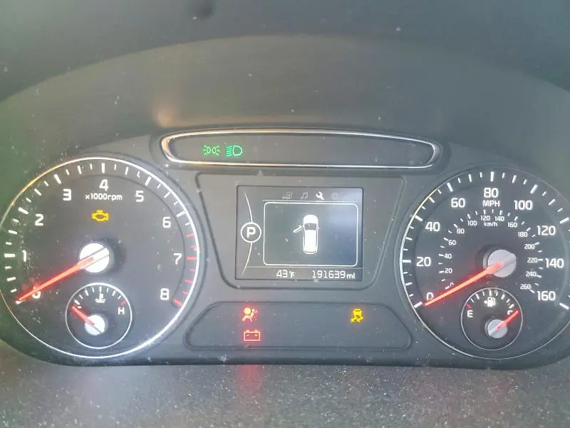 2017 KIA SORENTO LX  