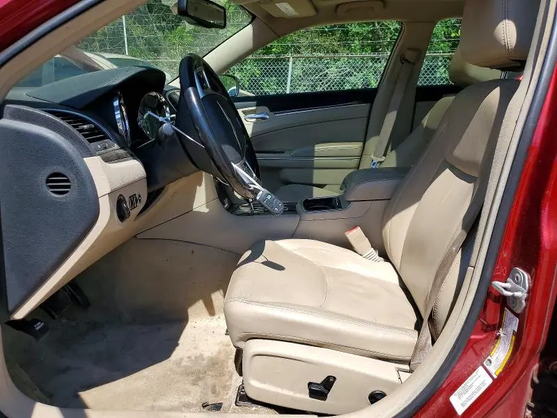 2011 CHRYSLER 300 LIMITED  
