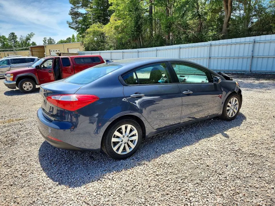 2016 KIA FORTE LX  