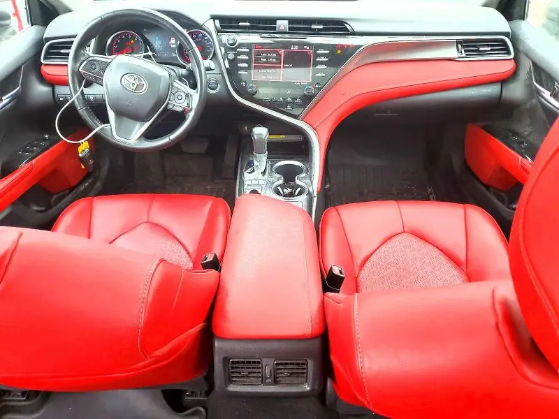 2020 TOYOTA CAMRY XSE  