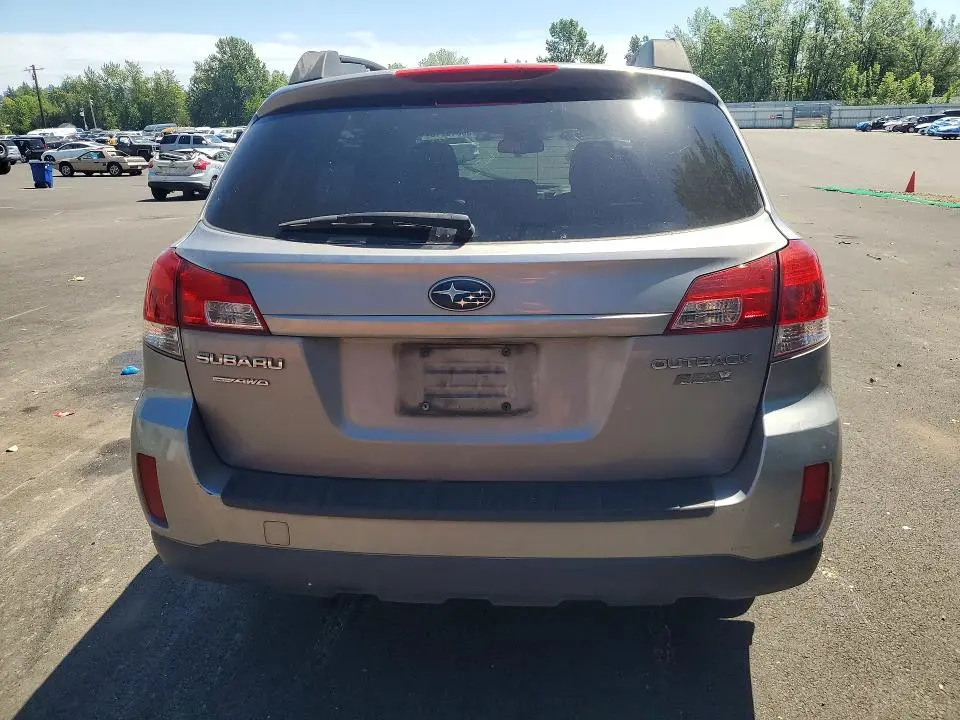 2010 SUBARU OUTBACK 2.5I PREMIUM  