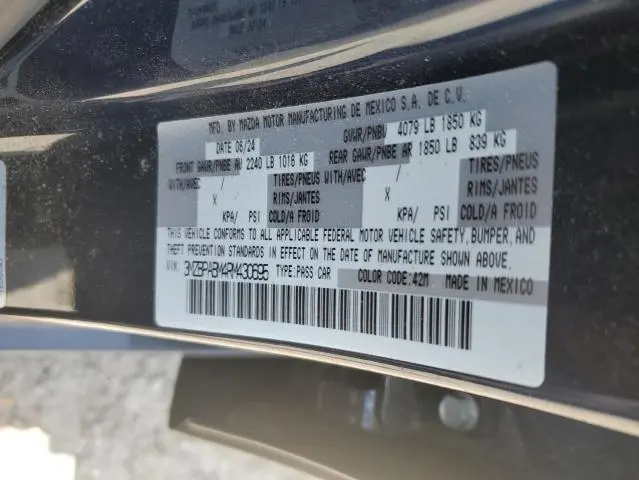 2024 MAZDA 3 SELECT SPORT  