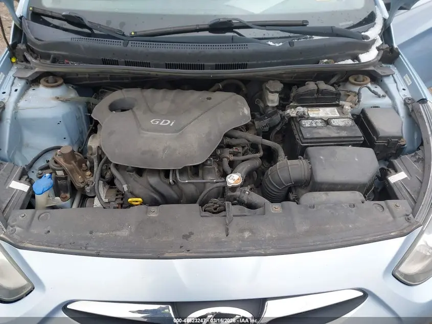 2012 HYUNDAI ACCENT GS