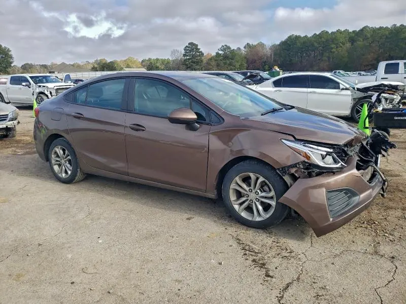 2019 CHEVROLET CRUZE LS  