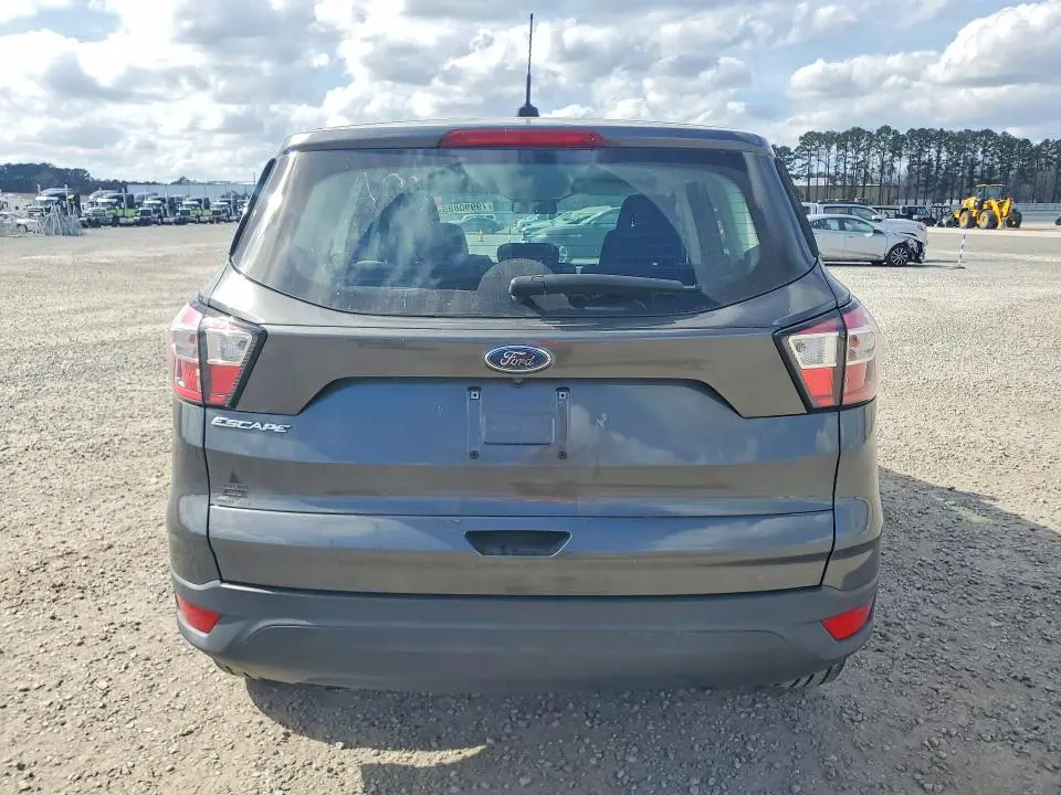 2018 FORD ESCAPE S  