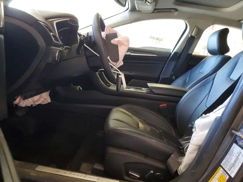 2019 FORD FUSION TITANIUM  