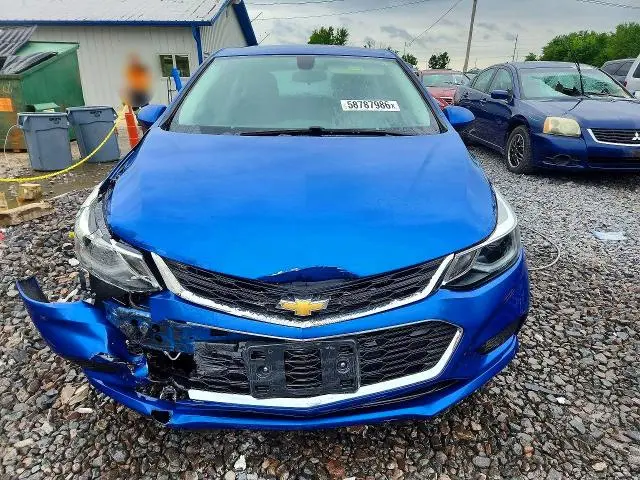 2017 CHEVROLET CRUZE LT  
