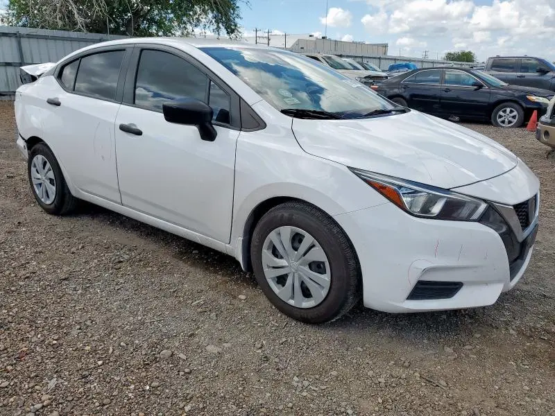 2021 NISSAN VERSA S  