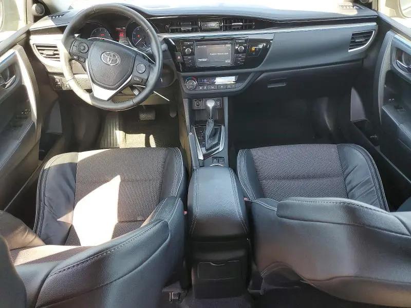 2016 TOYOTA COROLLA S  