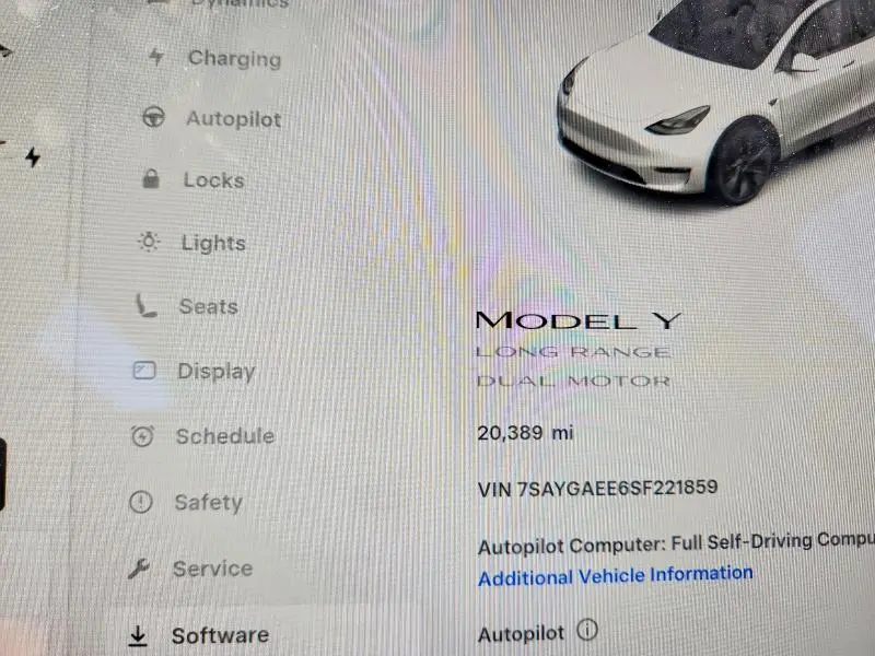 2025 TESLA MODEL Y   