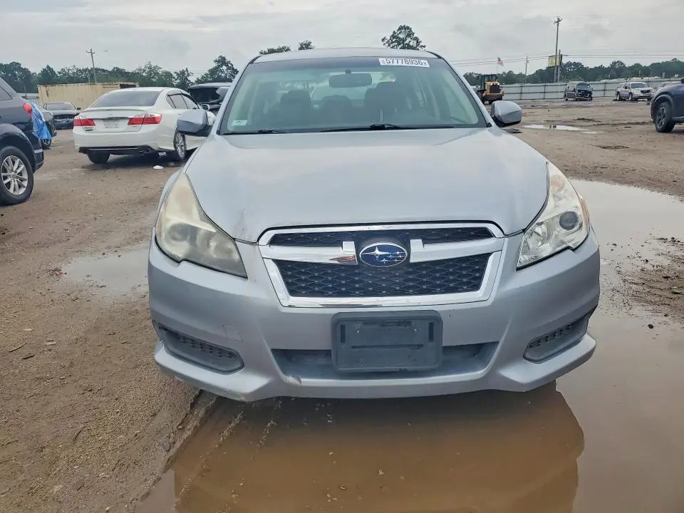2013 SUBARU LEGACY 2.5I PREMIUM  