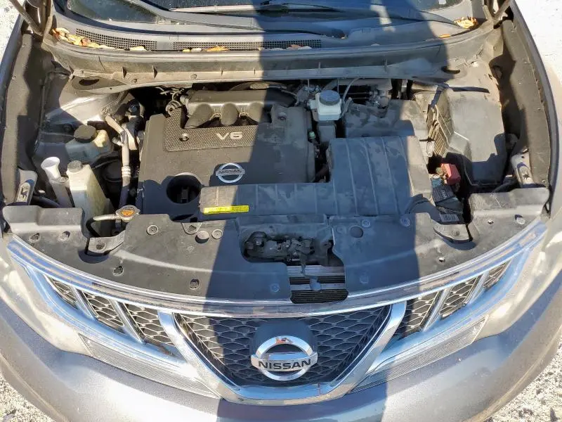 2013 NISSAN MURANO S  