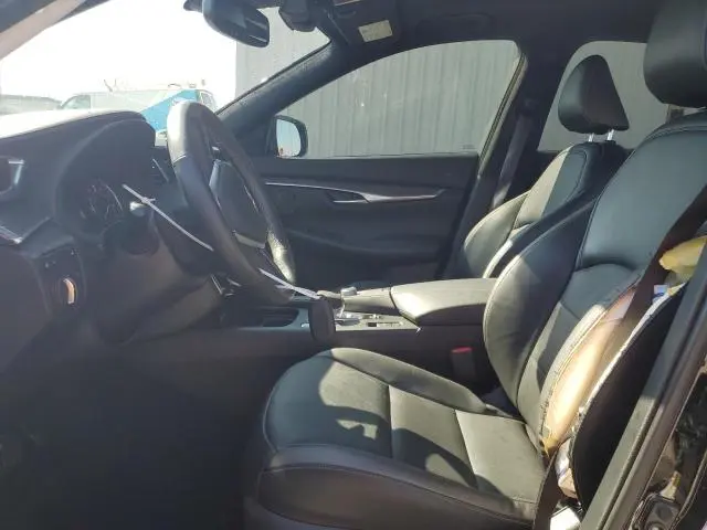 2022 INFINITI QX50 LUXE  