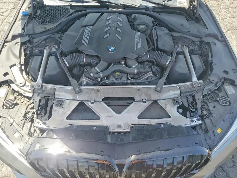 2020 BMW 750 XI  