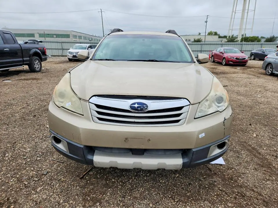 2010 SUBARU OUTBACK 2.5I PREMIUM  