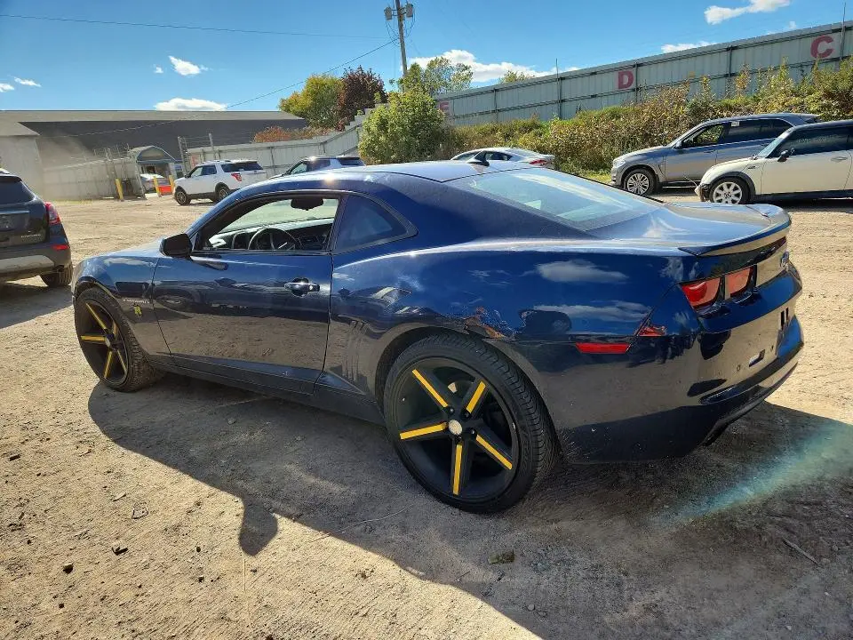 2011 CHEVROLET CAMARO LT  
