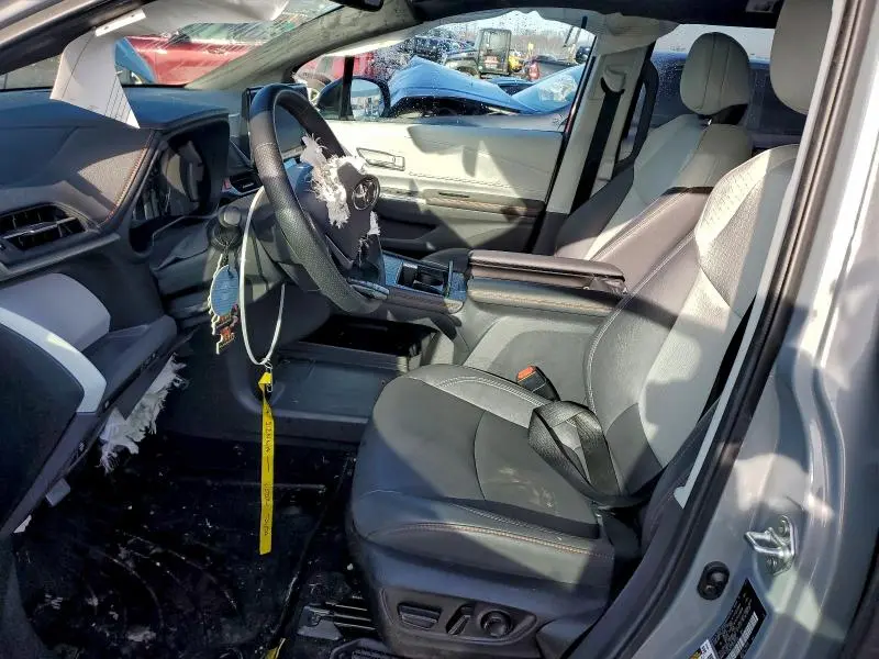 2024 TOYOTA SIENNA XSE  