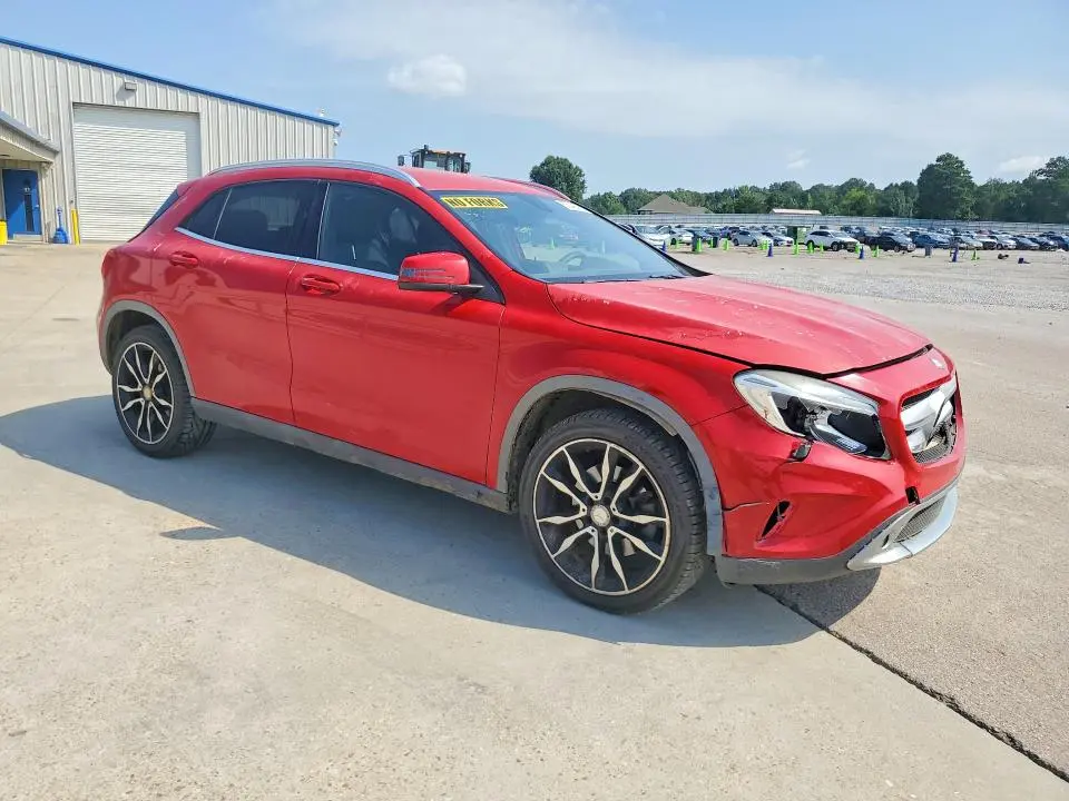 2015 MERCEDES-BENZ GLA 250 4MATIC  